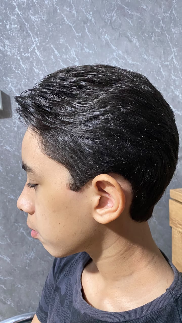 Corte social com acabamento na tesoura